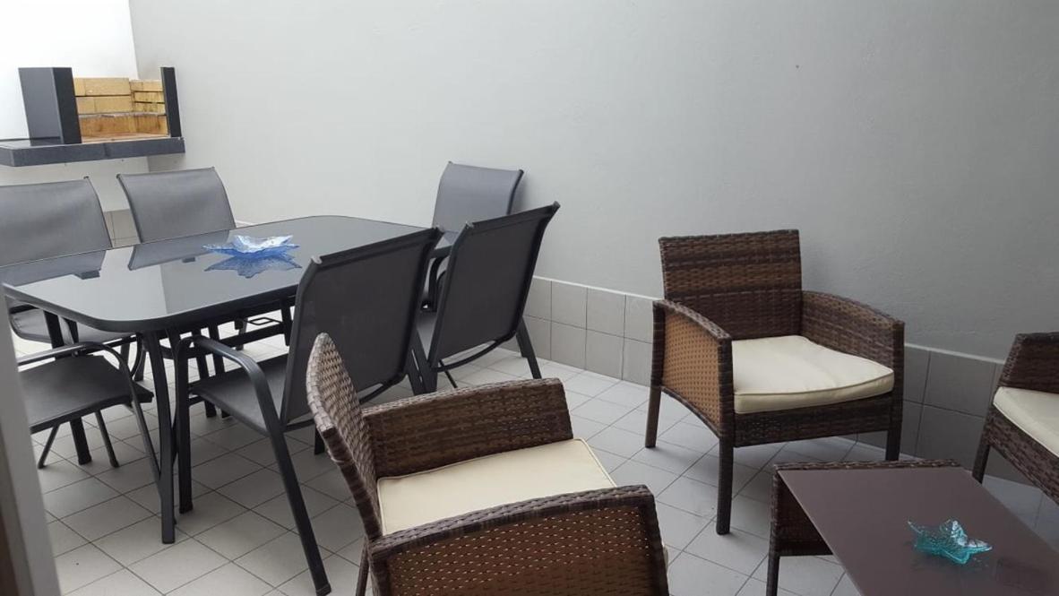 Apartamentos Corcubión エクステリア 写真
